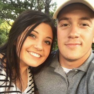 Meet your Posher, Madelyn